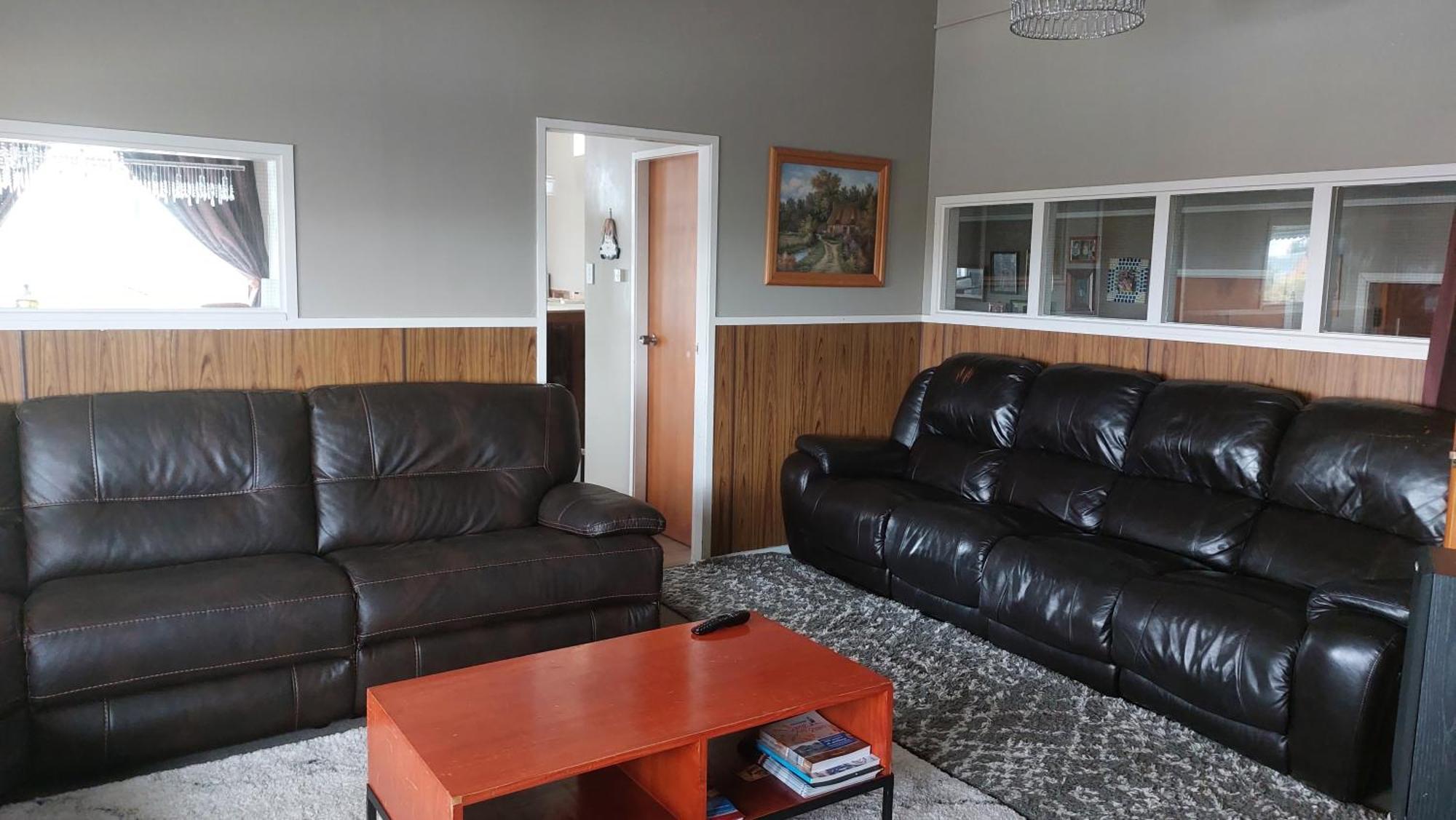 Bed And Breakfast Happy Home Taupo Accommodation 外观 照片
