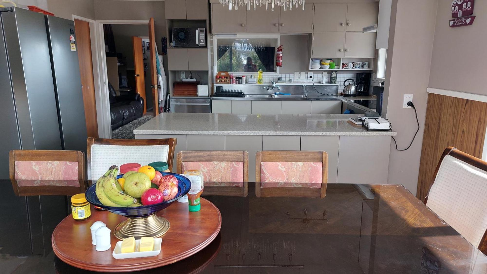 Bed And Breakfast Happy Home Taupo Accommodation 外观 照片
