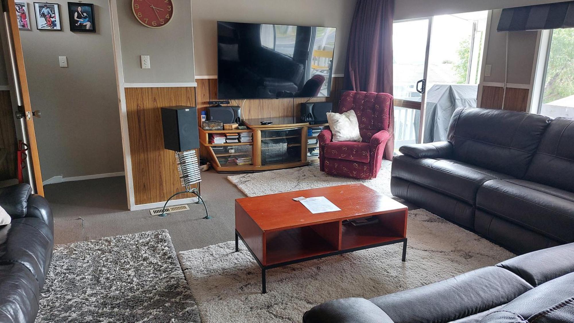 Bed And Breakfast Happy Home Taupo Accommodation 外观 照片