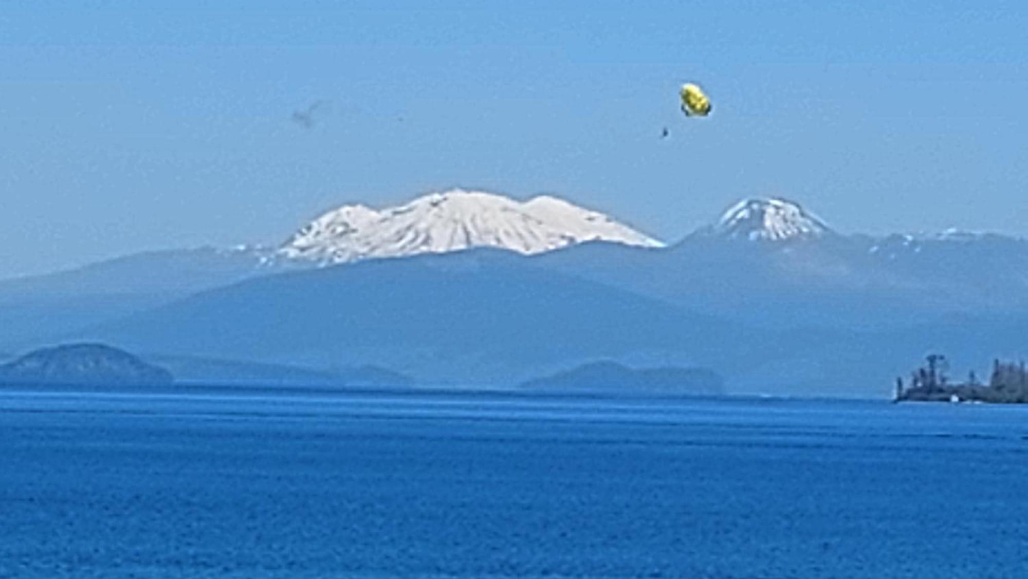 Bed And Breakfast Happy Home Taupo Accommodation 外观 照片
