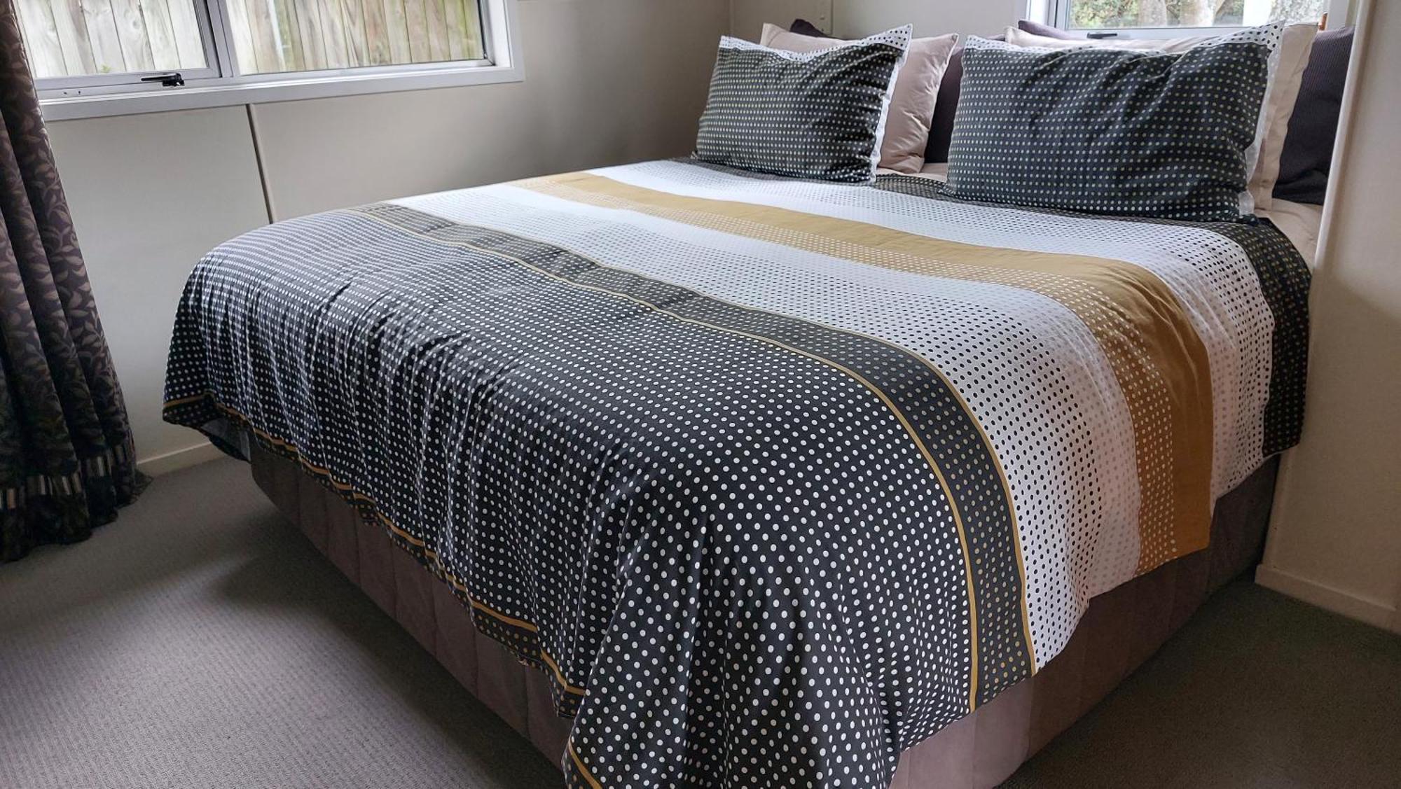 Bed And Breakfast Happy Home Taupo Accommodation 外观 照片